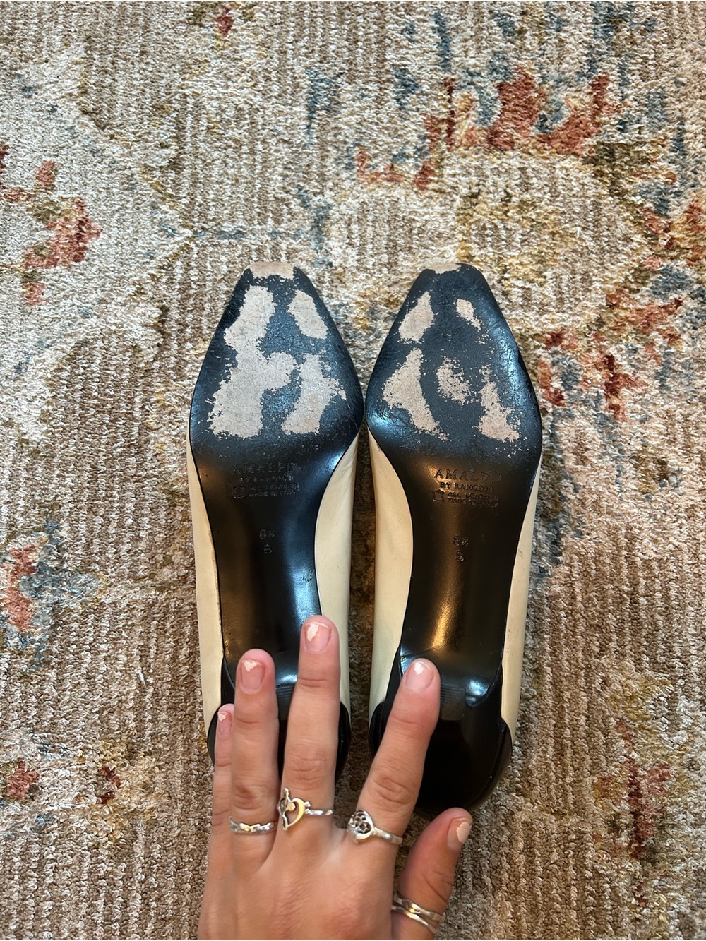 Vintage Amalfi Black and Cream Bow Accent Kitten Heels - Picture 8 of 9